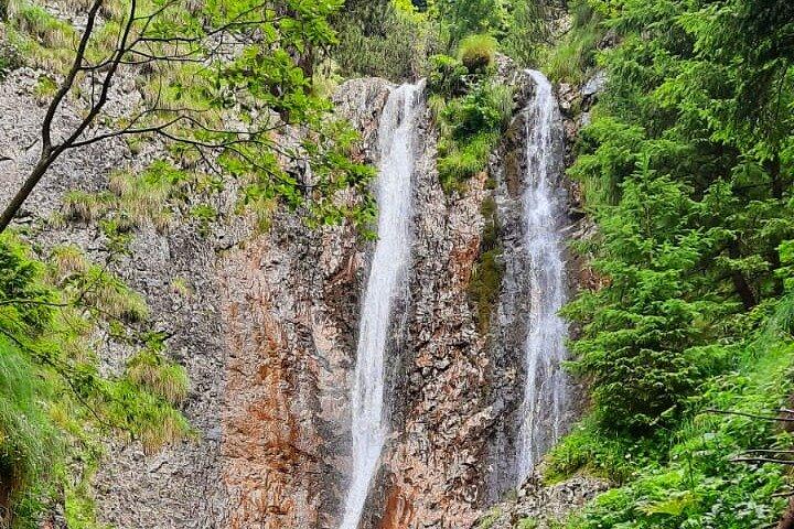 Excursión de un día de senderismo en el parque natural de Bucegi: excursión privada de un día desde Brasov
