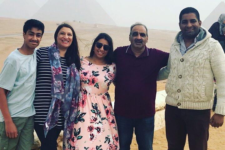 Piramidi di Giza e al Grand Egyptian Museum e a Sakkara