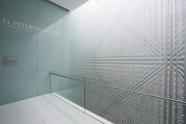 Entrance and tour of Museum Memory and Tolerance full access