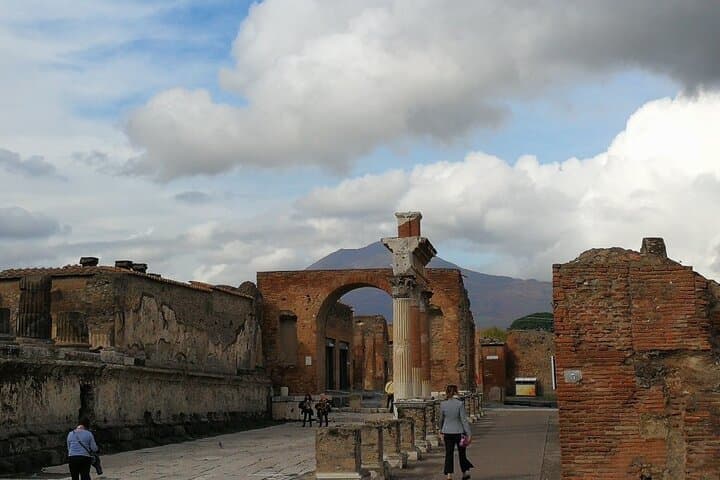 Explore Pompeii: 2-Hour Guided Walking Tour with Included Ticket