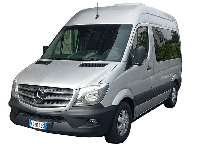 Private transfer from Naples airport(NAP)/train station to AMALFI