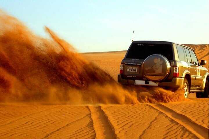 Dubai Evening4x4 Jeep Desert Safari BBQ Dinner, Camel Ride