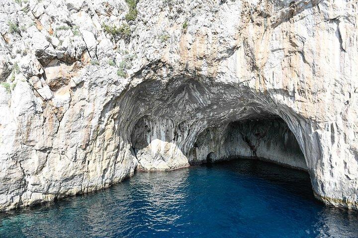 Tour de barco guiado de dia inteiro até Capri de Sorrento com Limoncello