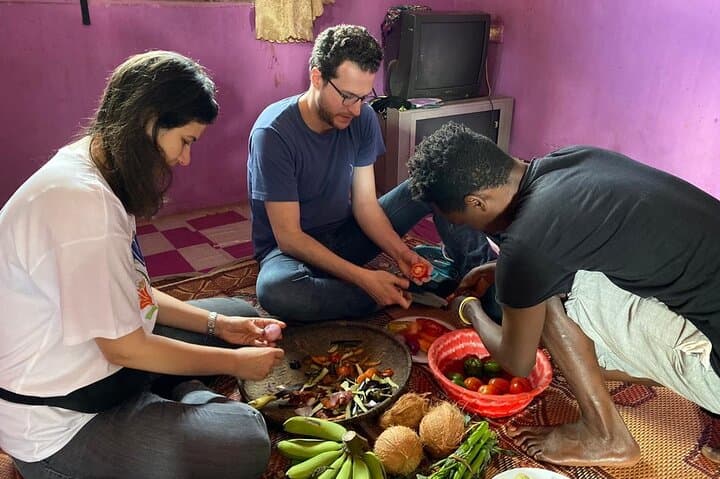 Spice tour and cooking class (local food)