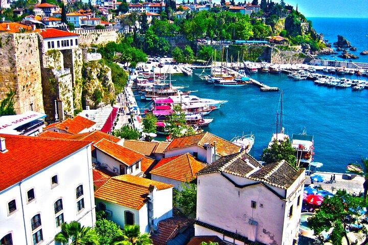 Antalya Essentials : 4 giorni con tour della città e Perge Aspendos
