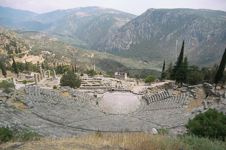 Private Tour: Delphi Day Trip from Athens Including wonderful local Lunch