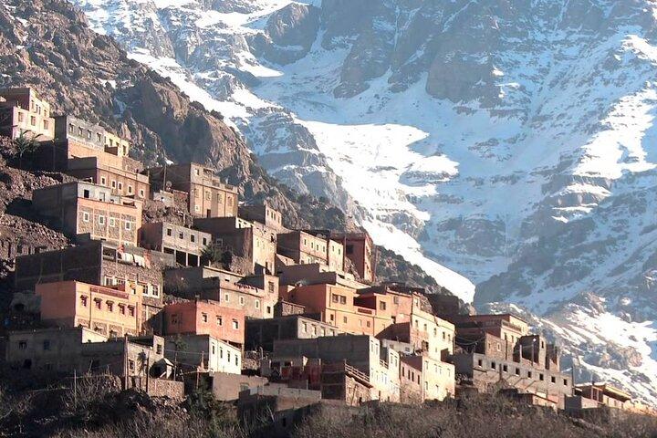 Atlas VIP excursion: the 3 valleys + waterfalls one day departing from Marrakech