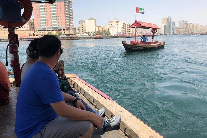 Halbtägige private Dubai Heritage Guided Tour mit Abra Ride