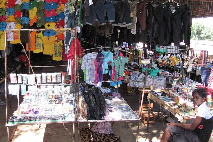 Chinotimba Township Tour (Zimbabwe)