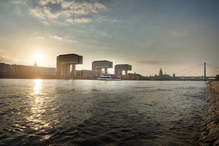 Rhin River Evening Panorama Cruise i Köln