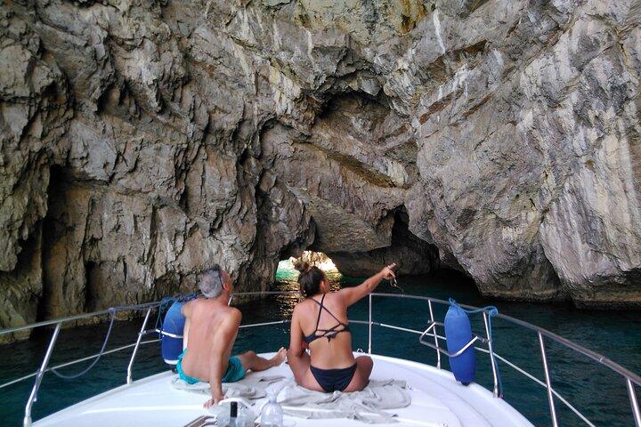 Croisière privée à Capri au départ de Sorrente - yacht 40 '
