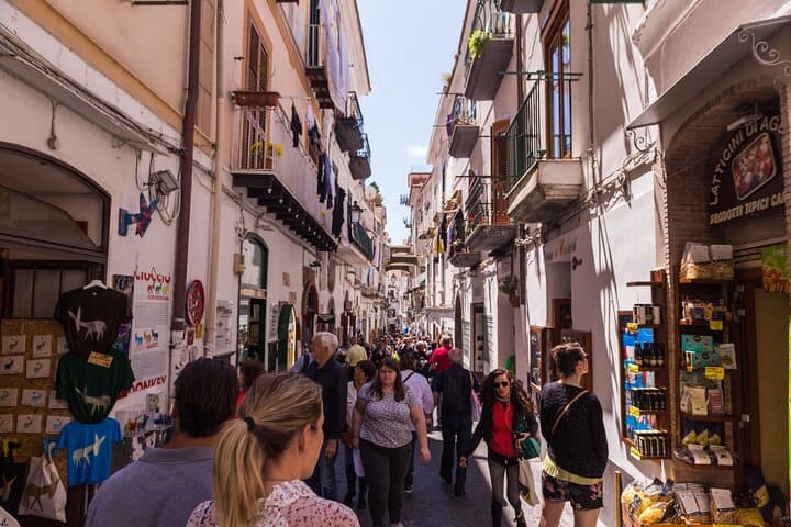 Amalfi, Positano and Ravello: Boat Tour from Naples