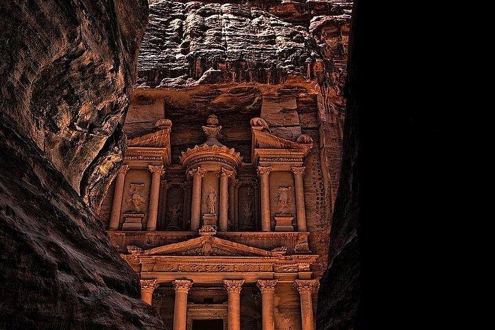 De Amã para (Aqaba, Wadi Rum e Petra)