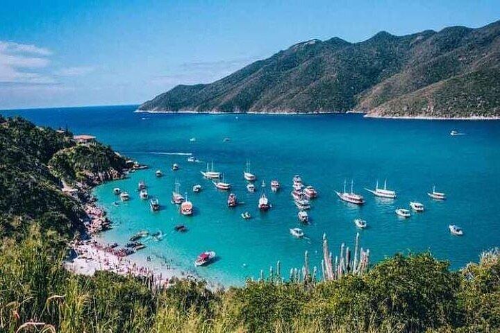 Excursion d'une journée à Arraial et Búzios: paradis sur la côte de Rio de Janeiro