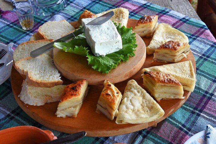 Ohrid-Tour und ein hausgemachtes Mittagessen im Dorf Kuratica an einem Tag von Ohrid