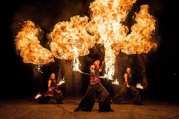Evening Safari with Dune Bashing, BBQ Dinner and Belly Dance