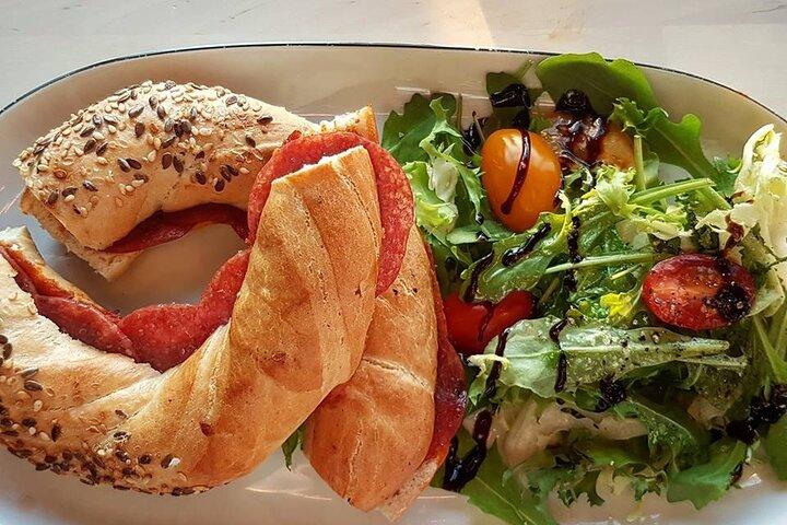 クラクフ・フード・ツアー(徒歩で) 旧市街&カジミェシュでポーランド料理を味わう