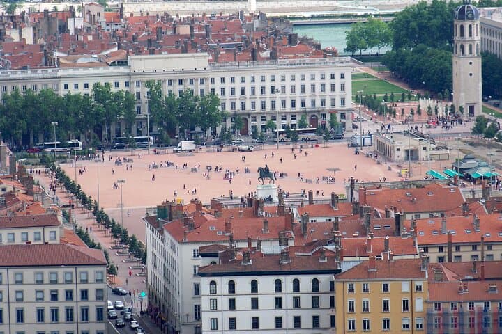 Lyon Private Walking Tour with a Local