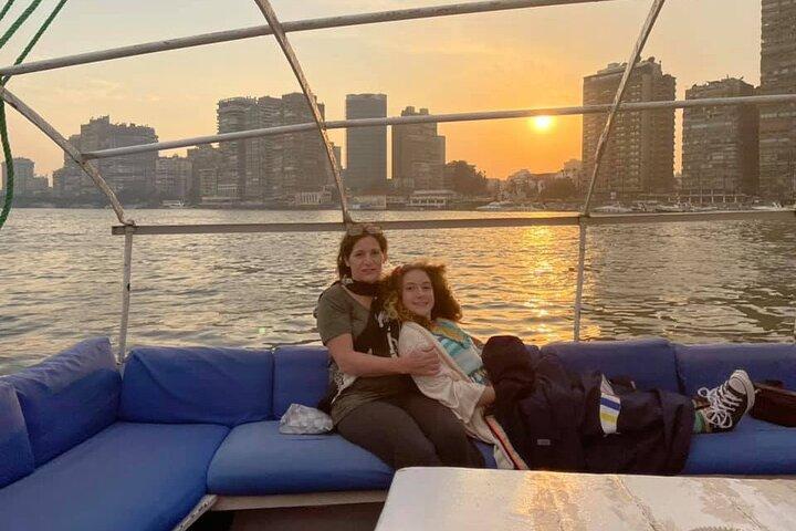 Passeio Privado de Felucca Egípcia no Nilo com almoço tradicional