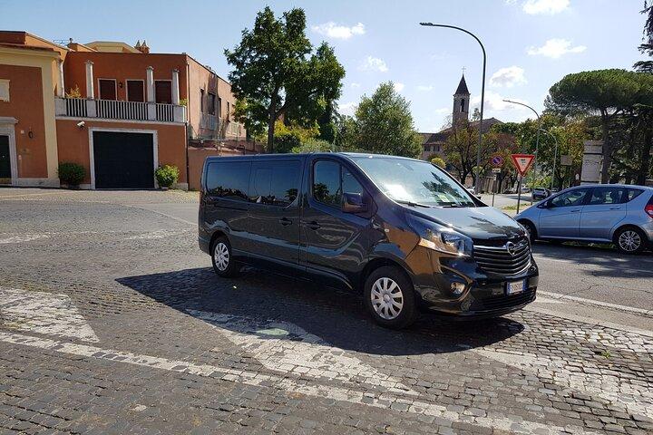 Pre-Cruise Private Sightseeing Tour of Rome