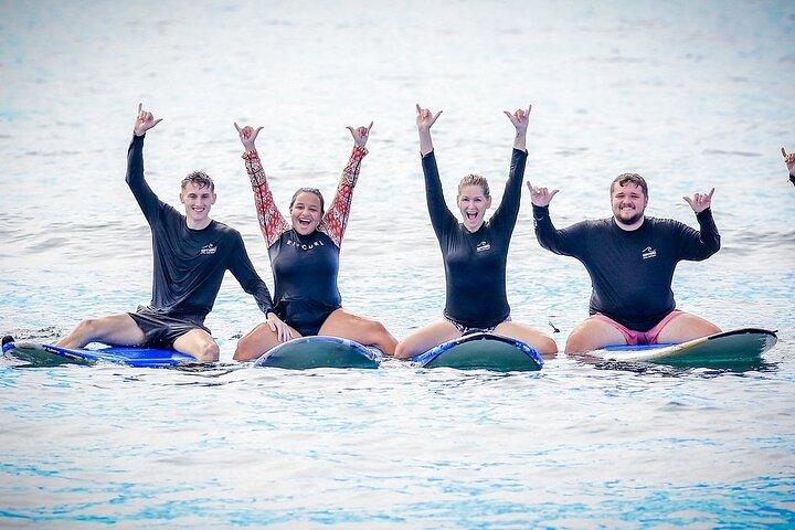 2 timers privat gruppesurf i Lahaina Maui