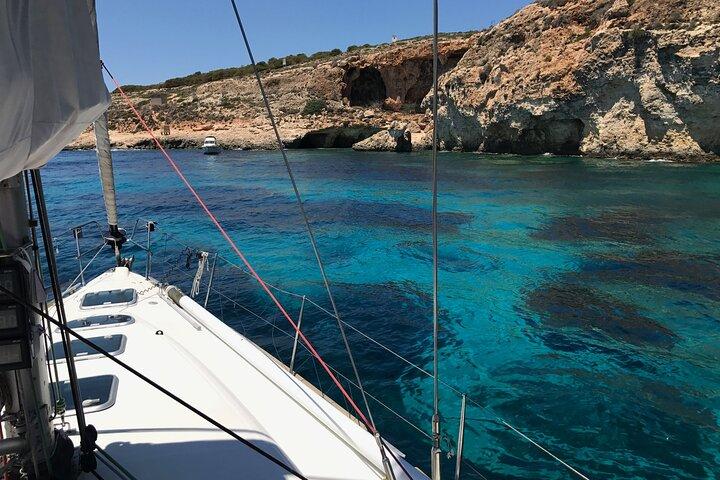Bestes Segelabenteuer mit Malta Sailing Experiences