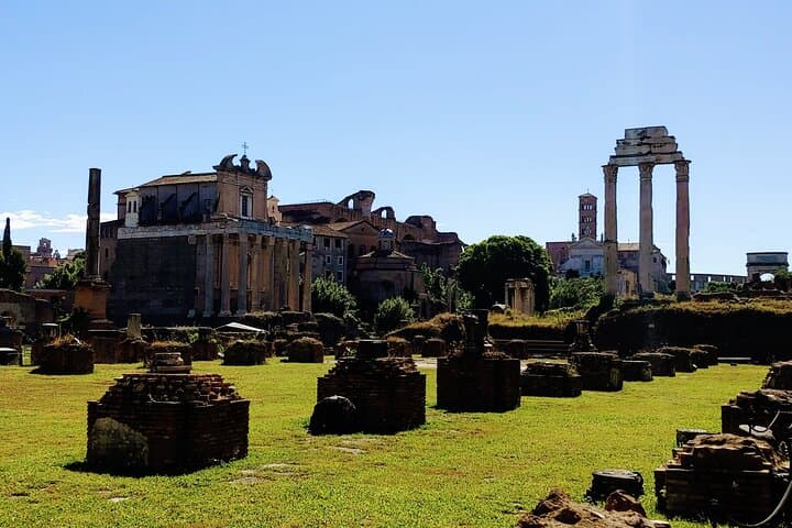 Colosseum & Ancient Rome Guided Walking Tour