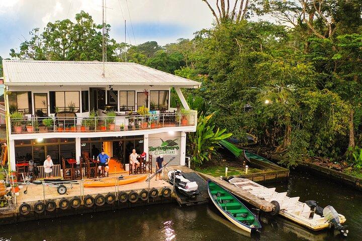 Total Tortuguero Canoa o Kayak+caminata+NW(Tortugas de jul-oct)