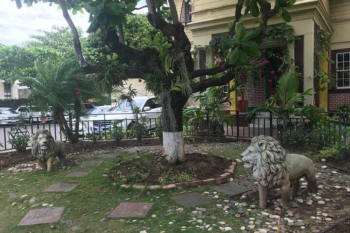 Ochio Rios Schiffshafen zu Bob Marley Nine, Miles Dunns River