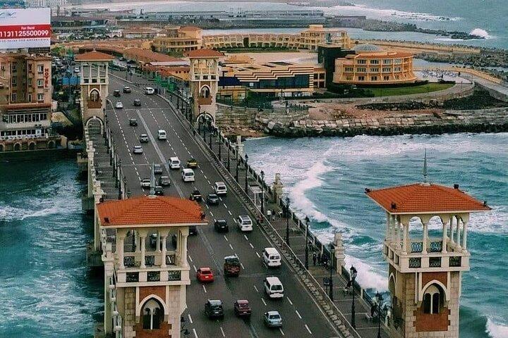 Ganztagestour in Alexandria von Kairo mit Mittagessen