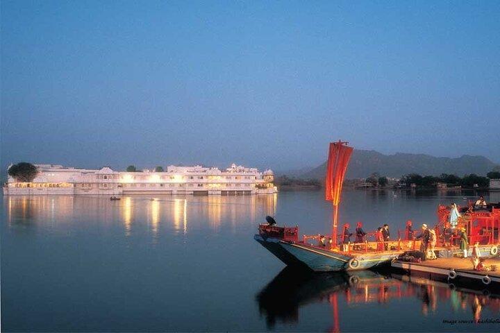Trasferimento di sola andata da Jaipur al Monte Abu con Pushkar / Udaipur