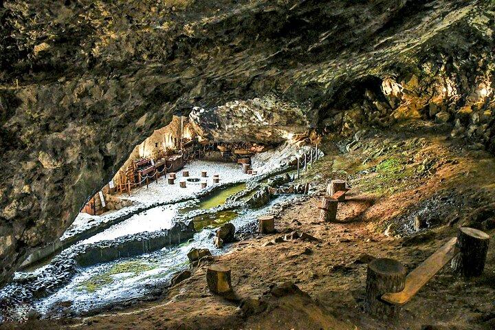 Groepsreis: Haghpat, Zarni-Parni-grotten, Akhtala, Aramyants Castle, Sanahin