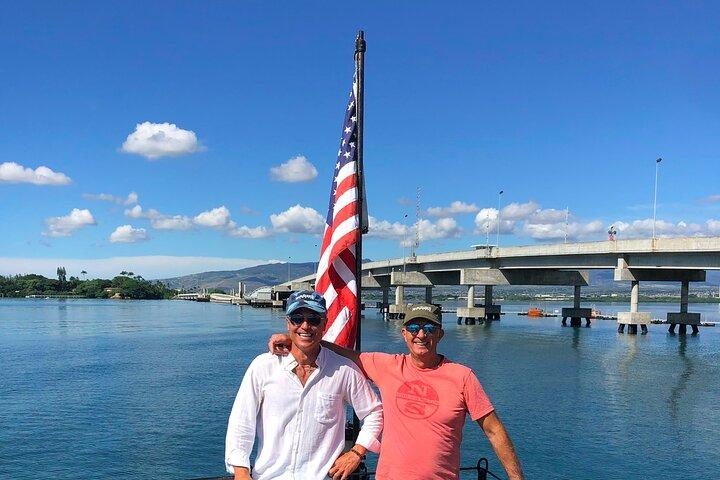 Pearl Harbor e Honolulu Downtown para famílias com transporte privado