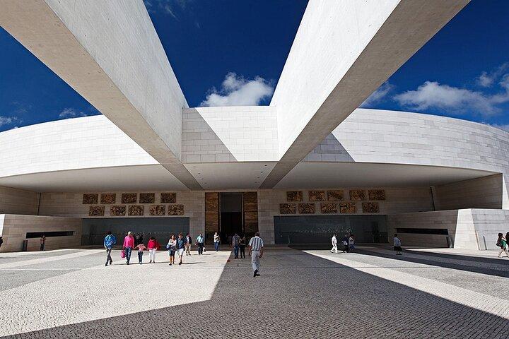 De Lisboa: Santuário de Fátima e a Cidade dos Pequenos Pastores