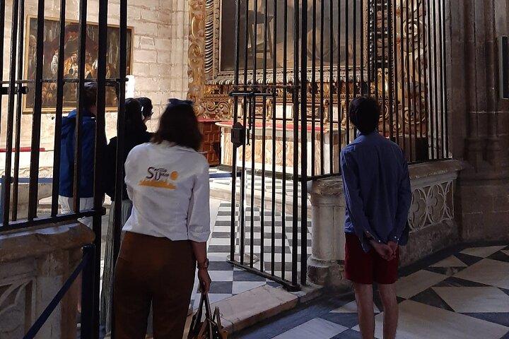 Visita guiada à Catedral e à Giralda e entrada prioritária