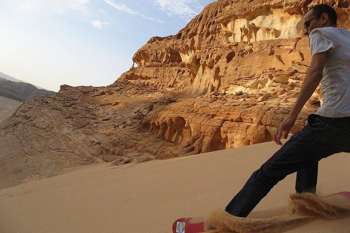 Ganztägige Sanddünensafari ab Dahab