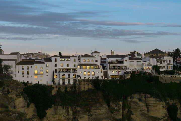 Tour em Ronda com Visita Guiada e Setenil de las Bodegas