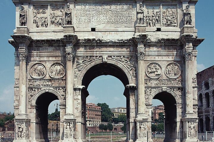 Colosseum Gladiator's Arena and Ancient Rome VIP Guided Tour