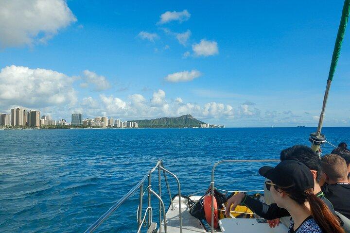 Sunset Sail Experience per catamaran in Waikiki