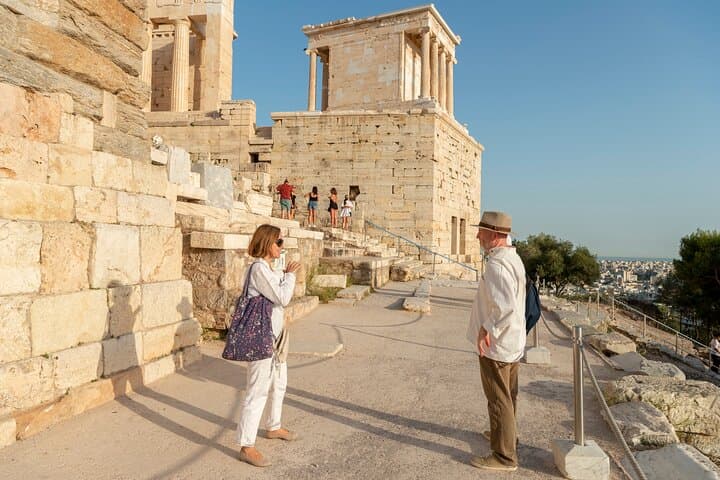Acropolis and Acropolis Museum PRIVATE Tour with Licensed Expert