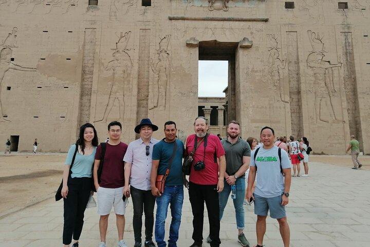 Assouan: visite guidée privée du haut barrage, de l'obélisque et du temple de Philae en bateau