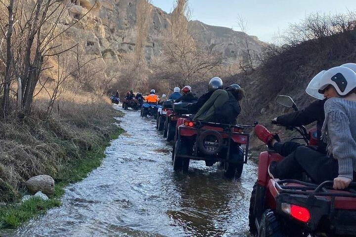 Balade ou excursion en location d'aventure en VTT en Cappadoce
