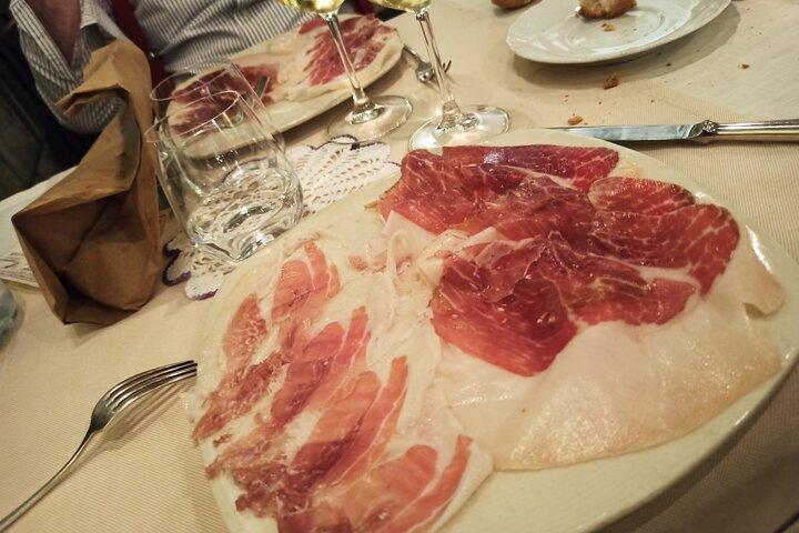 Prosciutto Factory 4 - Visite guidée d'une heure à Bologne