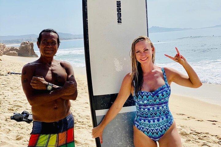 Lezioni di surf a CABO con Mexico Surf Champ!