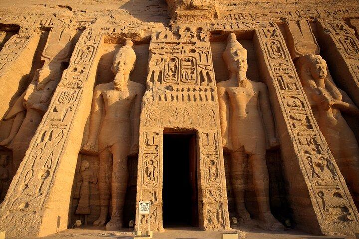 One Day Tour To Abu Simbel From Cairo