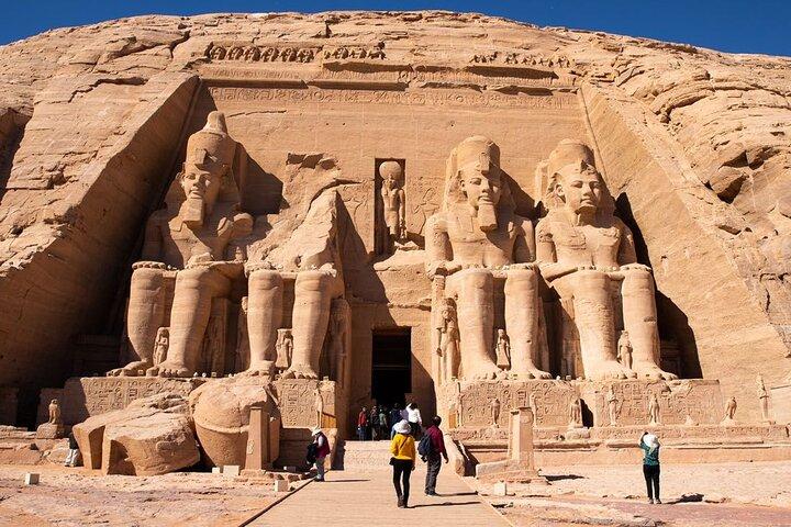 One Day Tour To Abu Simbel From Cairo