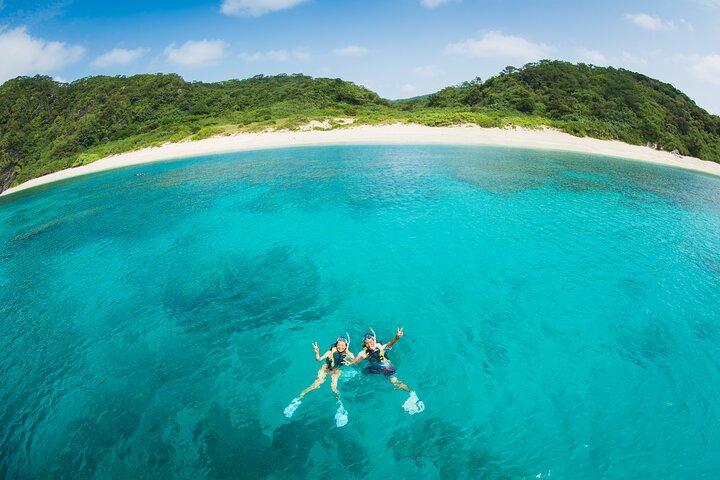 Naha: Ganztägiges Schnorchelerlebnis auf den Kerama-Inseln, Okinawa