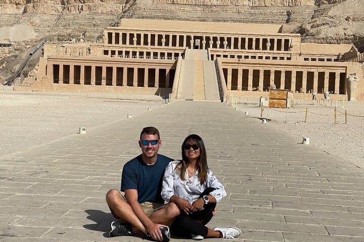 Private Full day tour to West and East Bank of Luxor