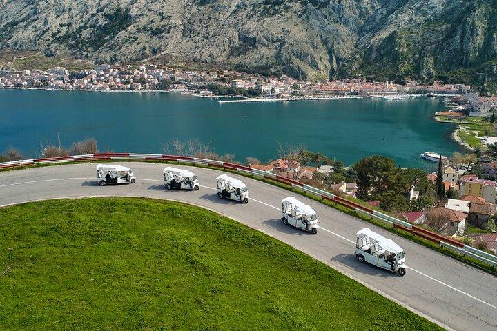 Tuk Tuk Montenegro: Prachtige Boka Bay