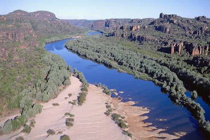Kakadu Nationalpark kulturoplevelse + naturskøn flyvning